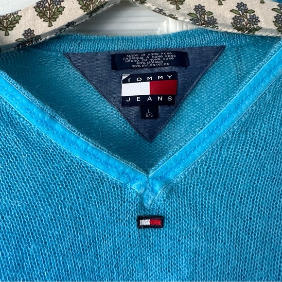 Vintage Tommy Hilfiger Blue Mohair Blend V-neck Sweater - Picture 3 of 5